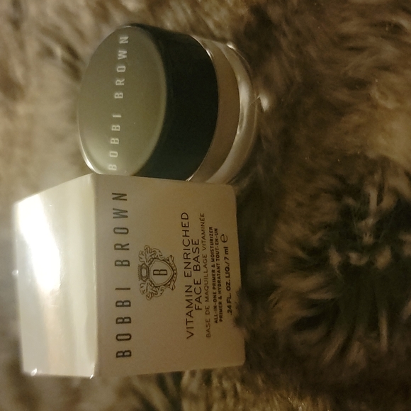 🎉HP🎉 Bobbi Brown Vitamin Enriched Face Base 24 Oz Travel Size - Picture 2 of 3